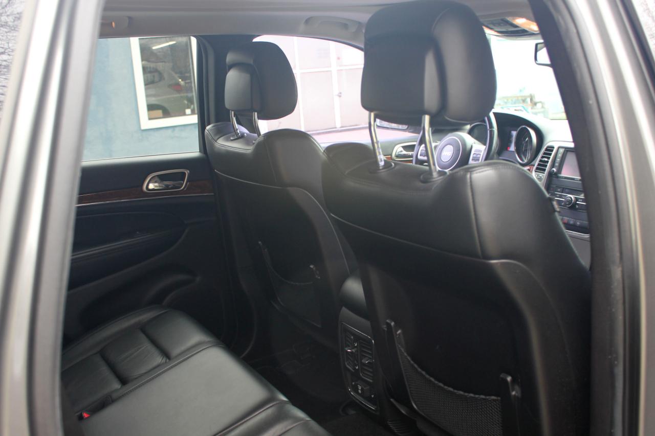 Jeep Grand Cherokee Limited 4WD 2011