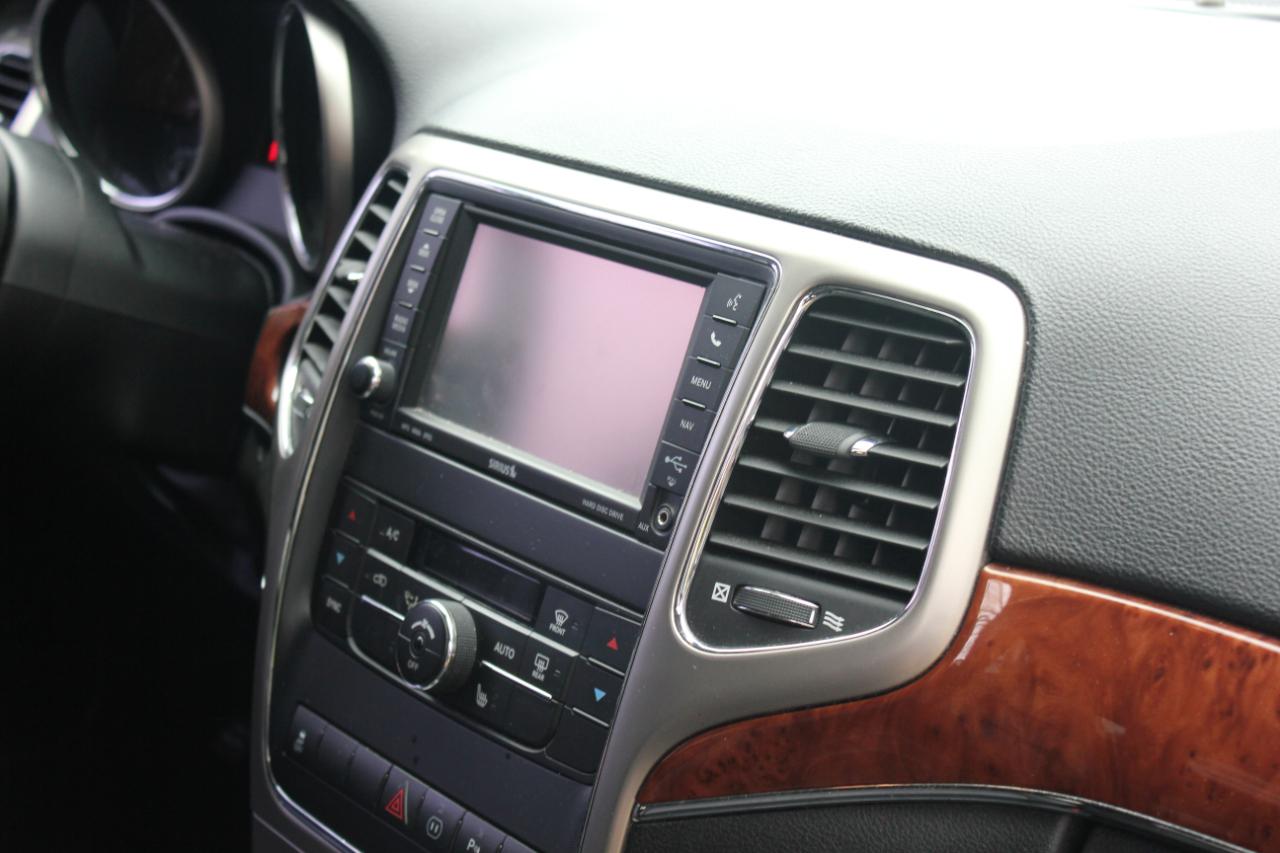 Jeep Grand Cherokee Limited 4WD 2011