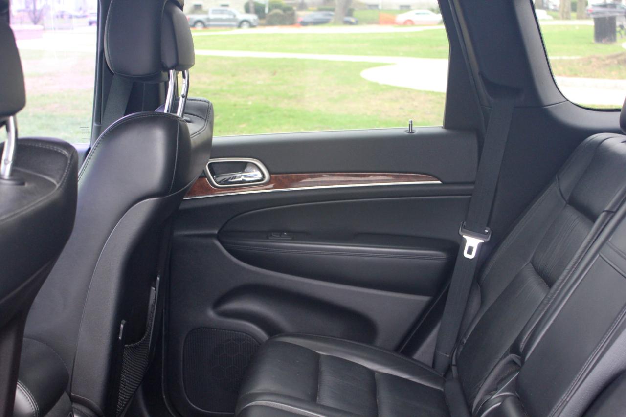 Jeep Grand Cherokee Limited 4WD 2011