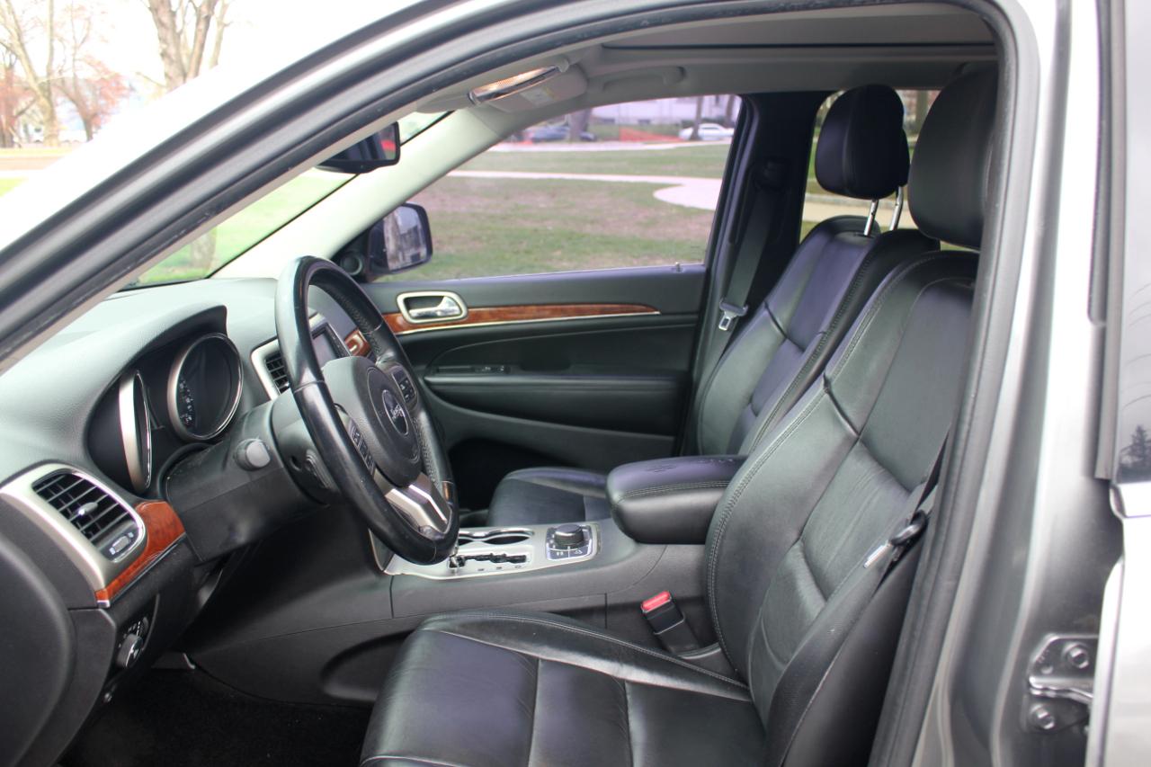 Jeep Grand Cherokee Limited 4WD 2011