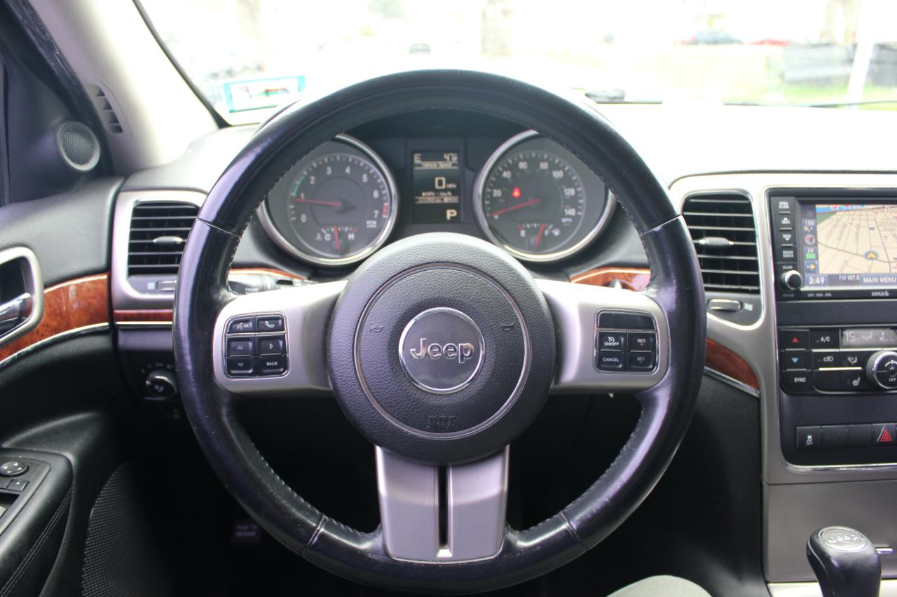 Jeep Grand Cherokee Limited 4WD 2011