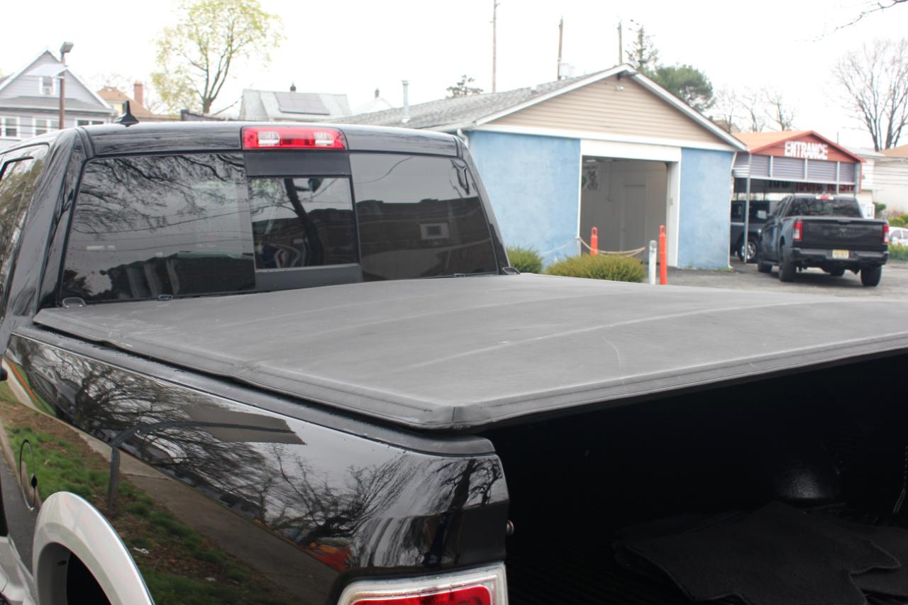 RAM 1500 Laramie Quad Cab 4WD 2015