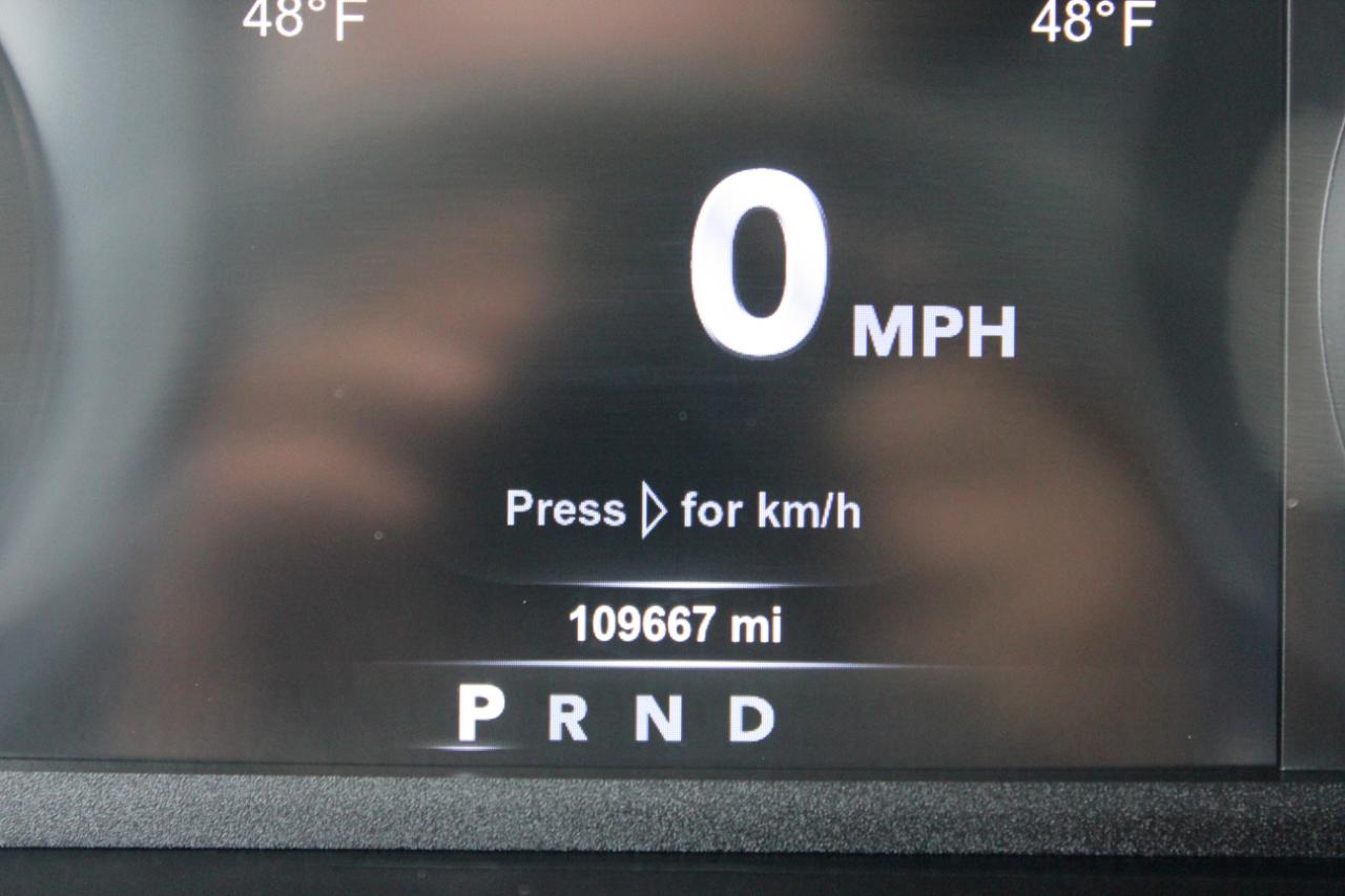 RAM 1500 Laramie Quad Cab 4WD 2015