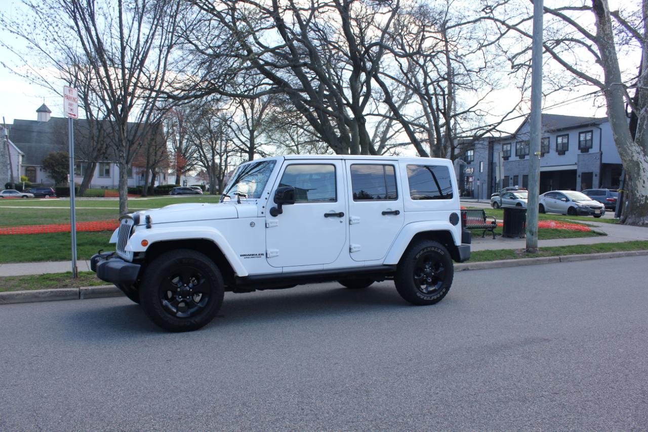 Jeep Wrangler Unlimited Sahara 4WD 2015