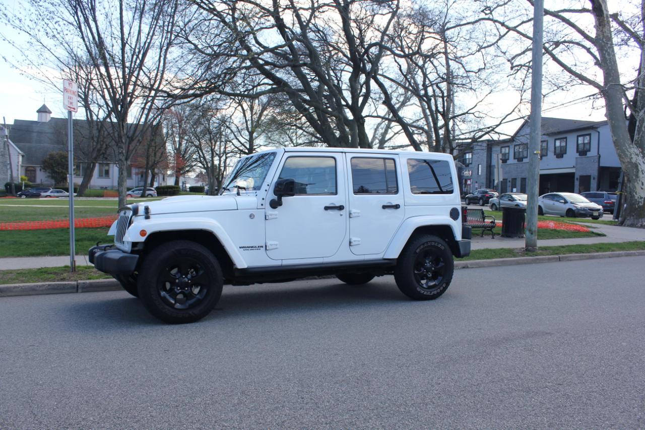 Jeep Wrangler Unlimited Sahara 4WD 2015