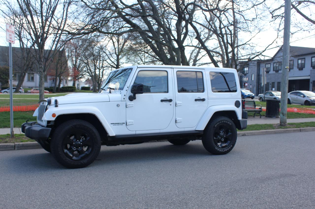 Jeep Wrangler Unlimited Sahara 4WD 2015