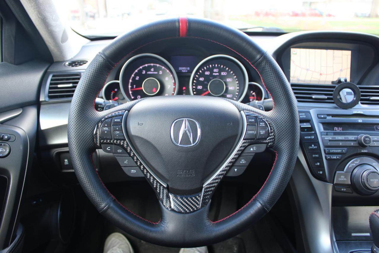Acura TL 5-Speed AT with Tech Package 2011