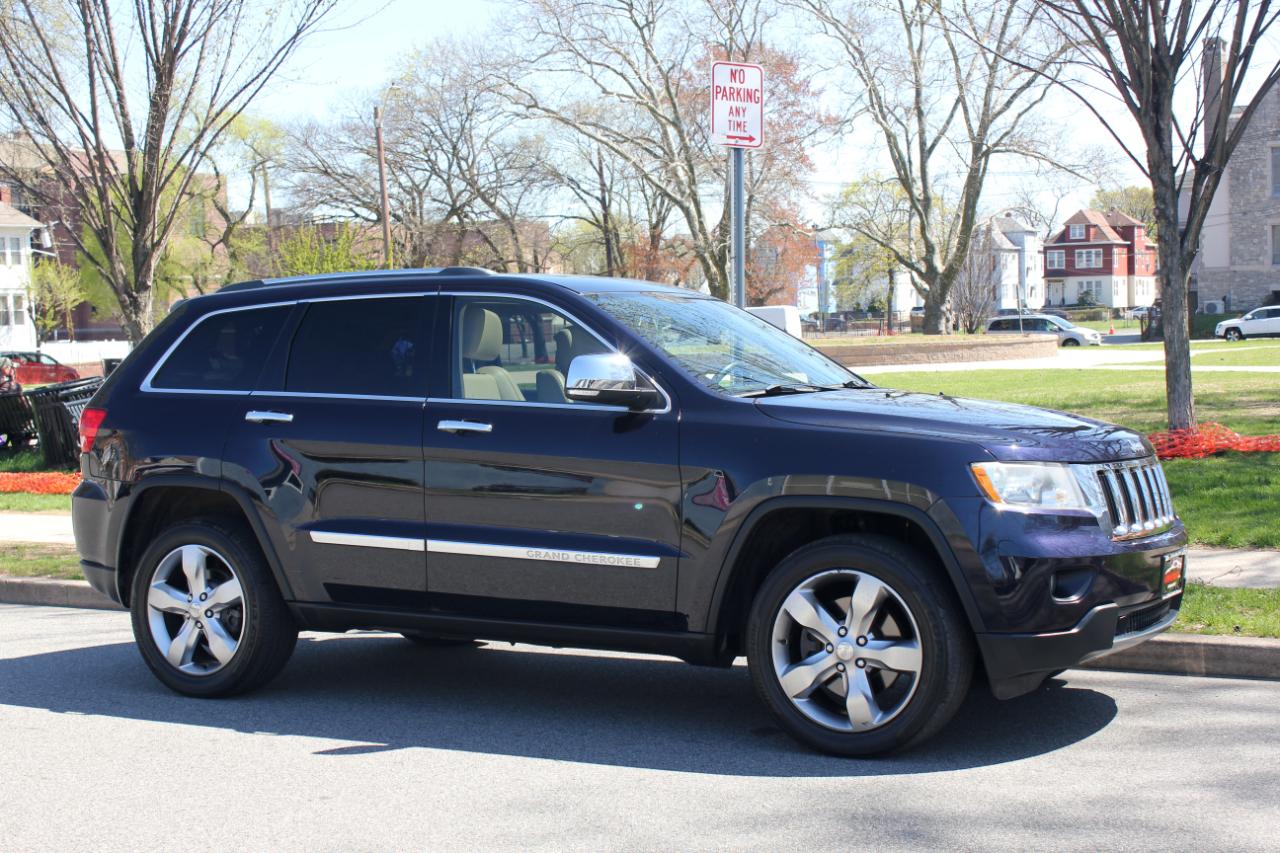 Jeep Grand Cherokee Limited 4WD 2011