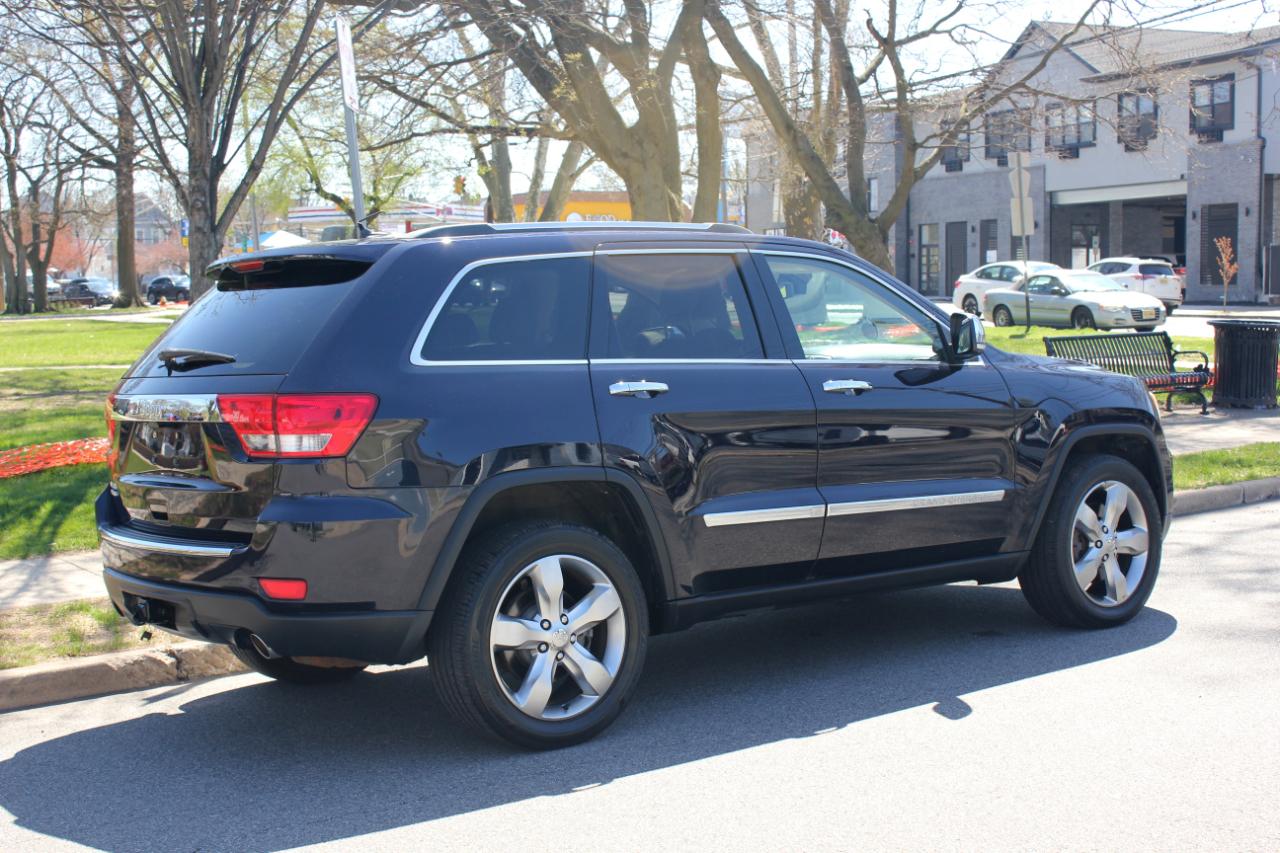 Jeep Grand Cherokee Limited 4WD 2011