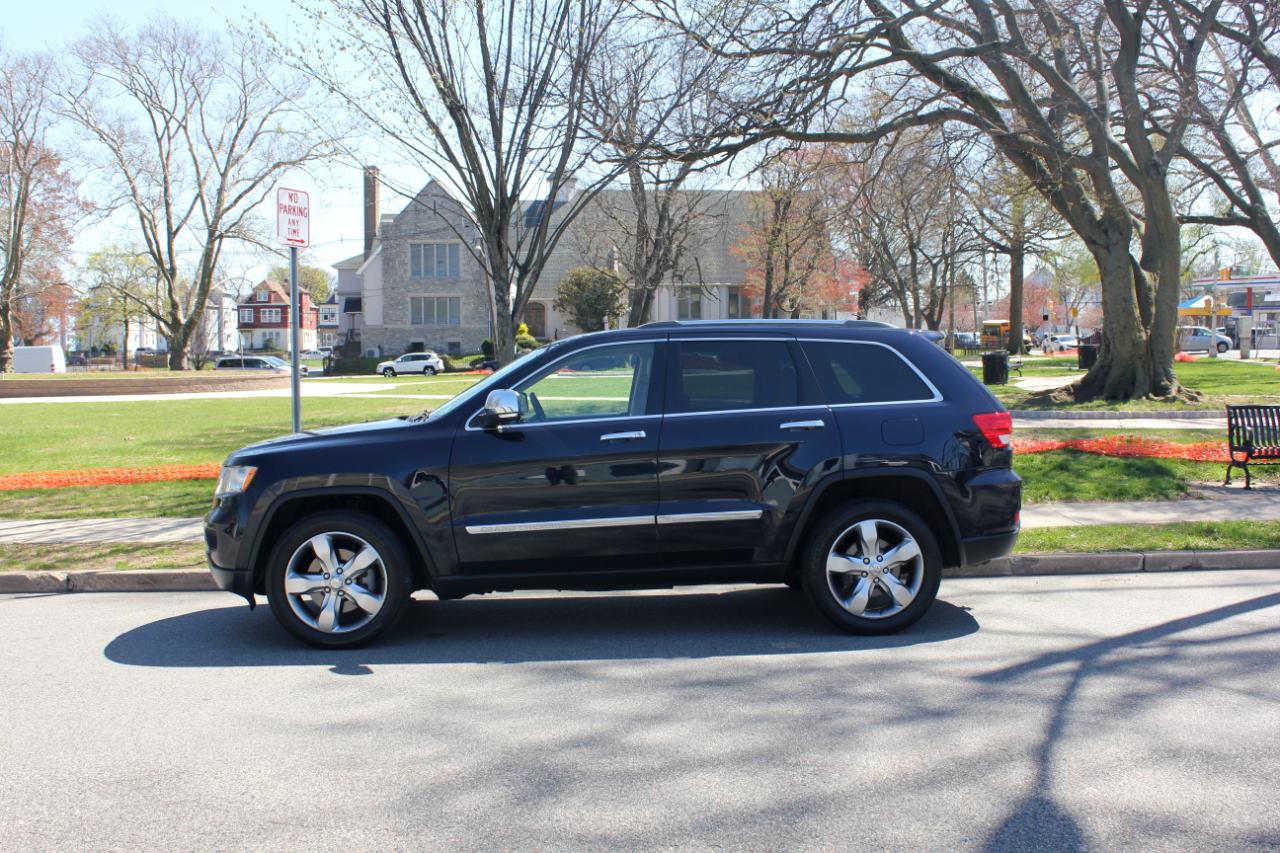 Jeep Grand Cherokee Limited 4WD 2011