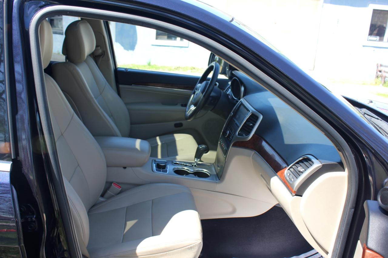 Jeep Grand Cherokee Limited 4WD 2011