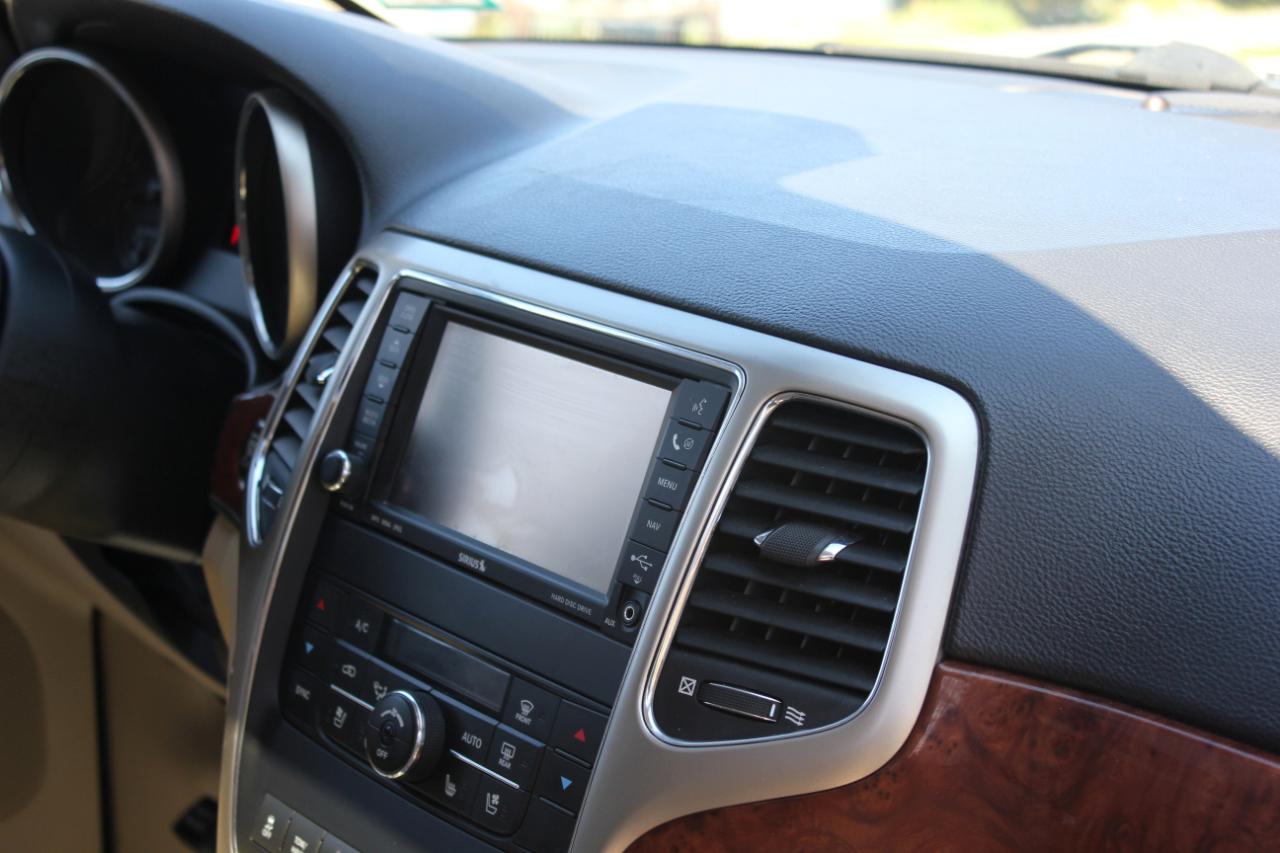 Jeep Grand Cherokee Limited 4WD 2011