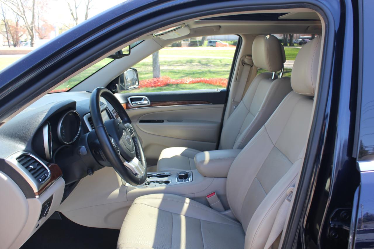 Jeep Grand Cherokee Limited 4WD 2011