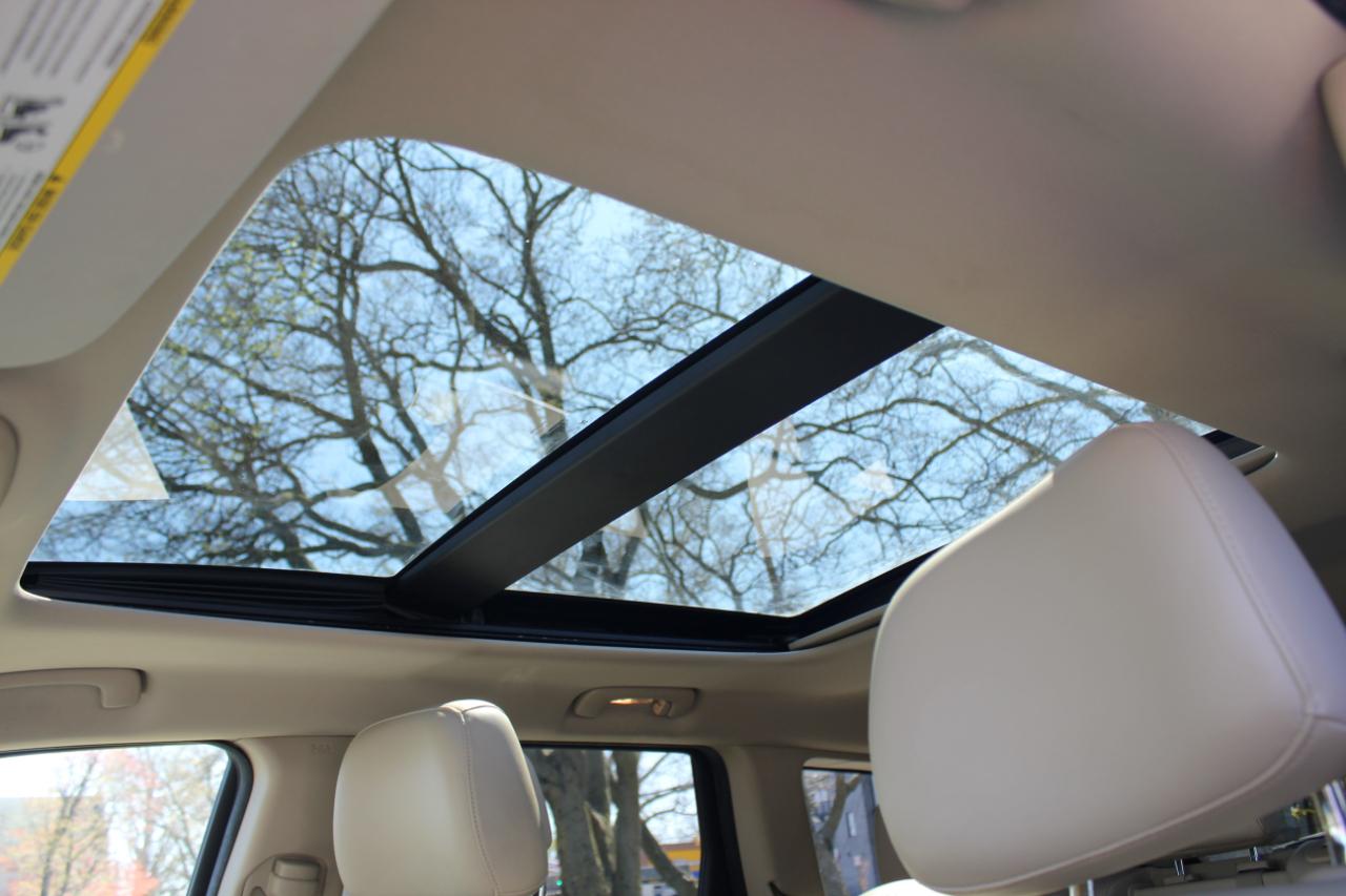 Jeep Grand Cherokee Limited 4WD 2011