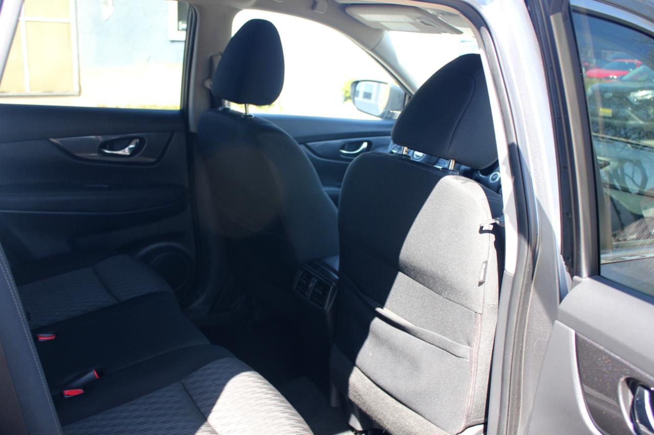 Nissan Rogue SV AWD 2018