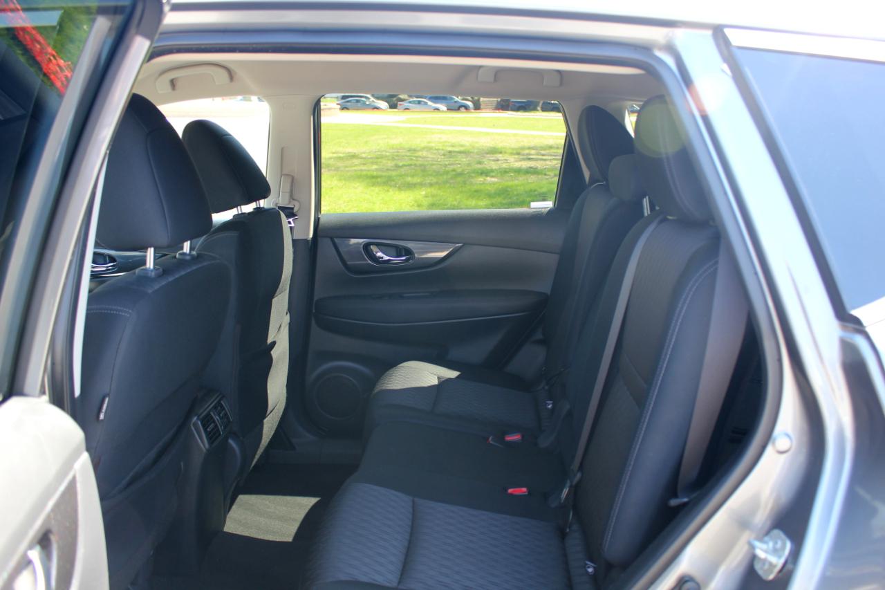 Nissan Rogue SV AWD 2018