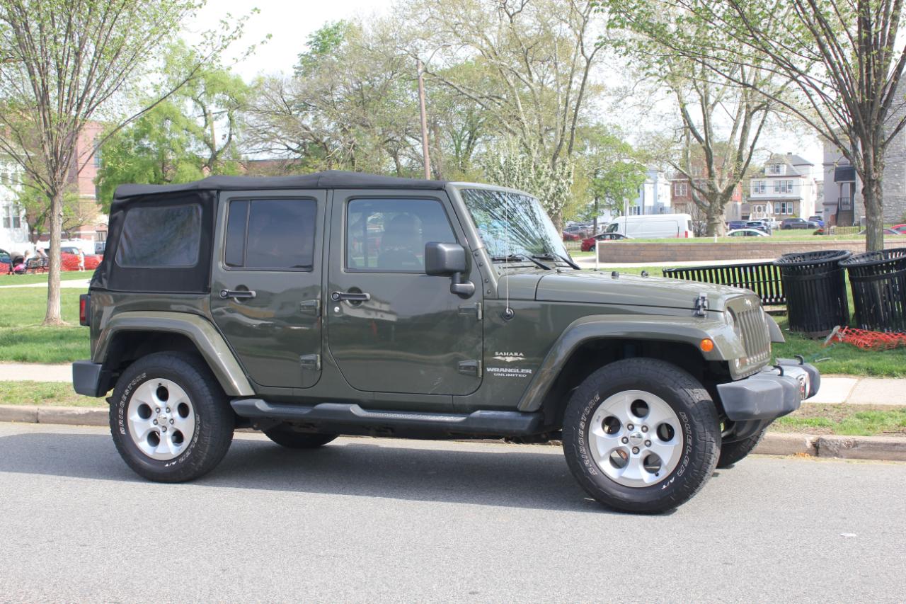 Jeep Wrangler Unlimited Sahara 4WD 2015