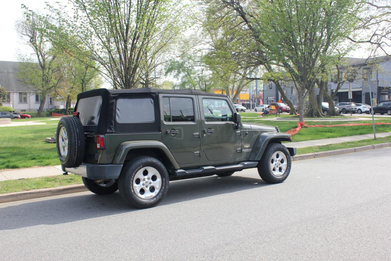 Jeep Wrangler Unlimited Sahara 4WD 2015