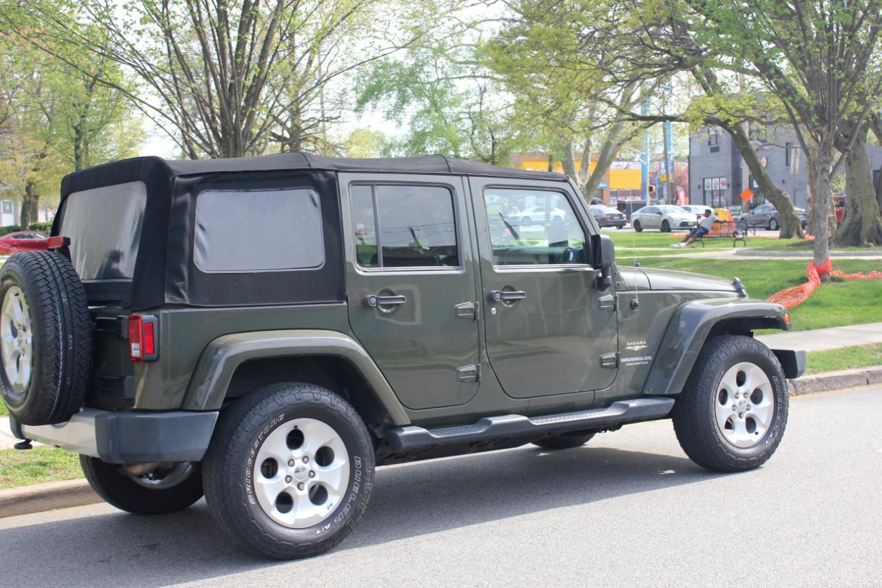 Jeep Wrangler Unlimited Sahara 4WD 2015