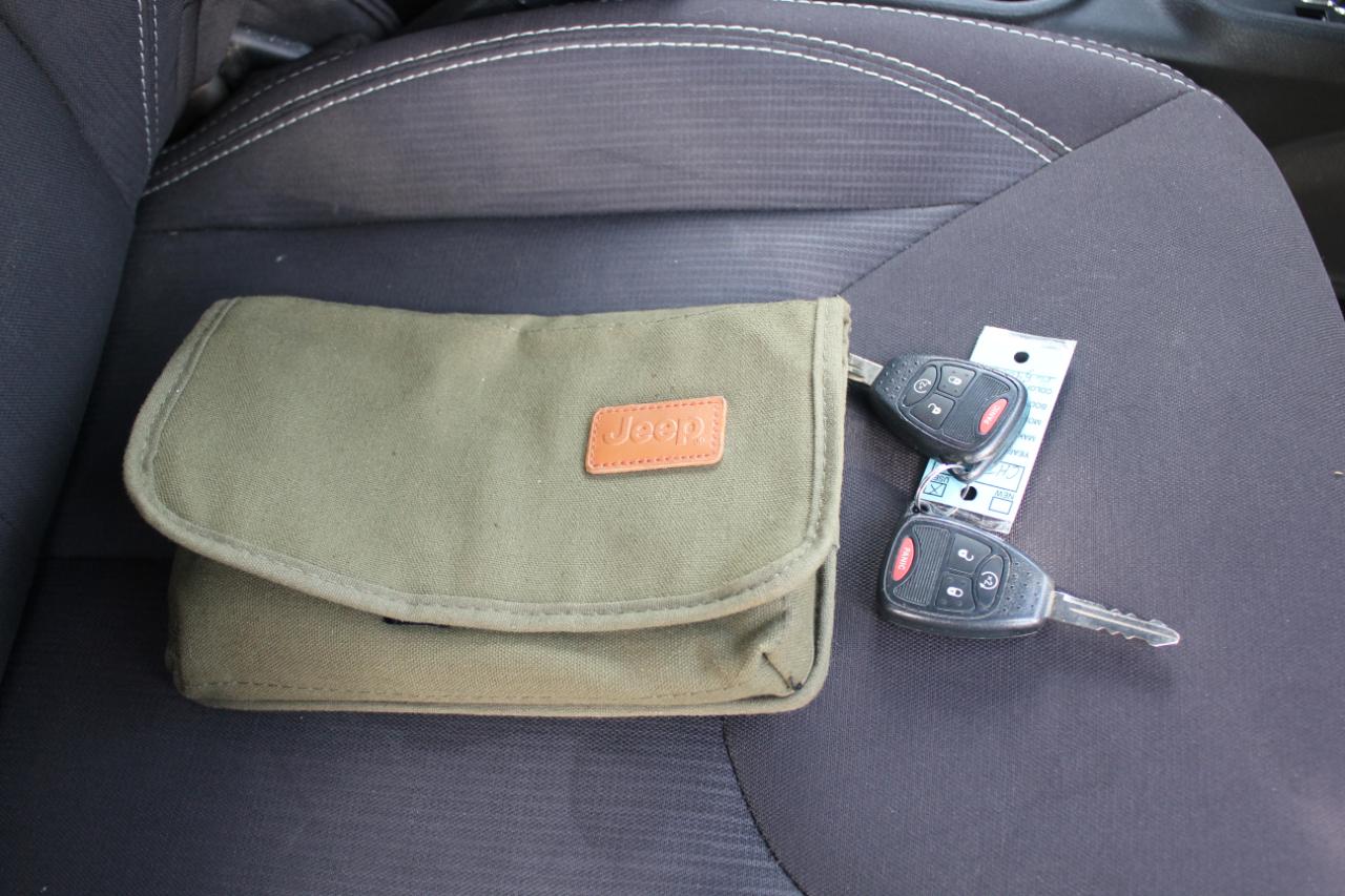 Jeep Wrangler Unlimited Sahara 4WD 2015