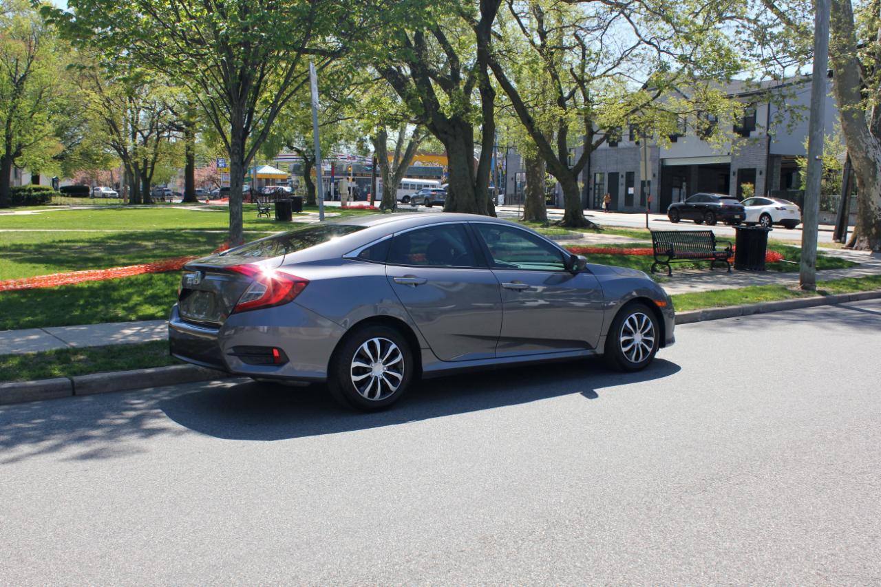 Honda Civic LX Sedan CVT 2016