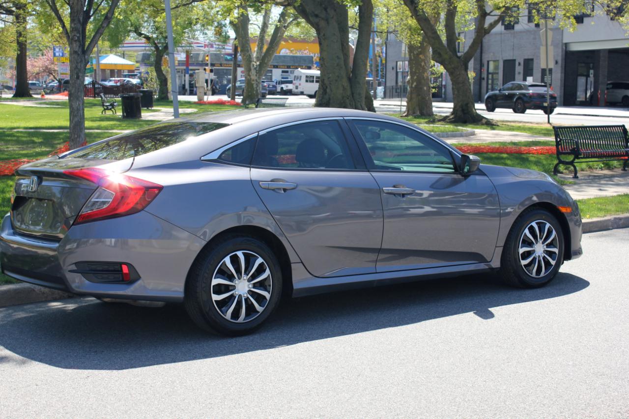 Honda Civic LX Sedan CVT 2016