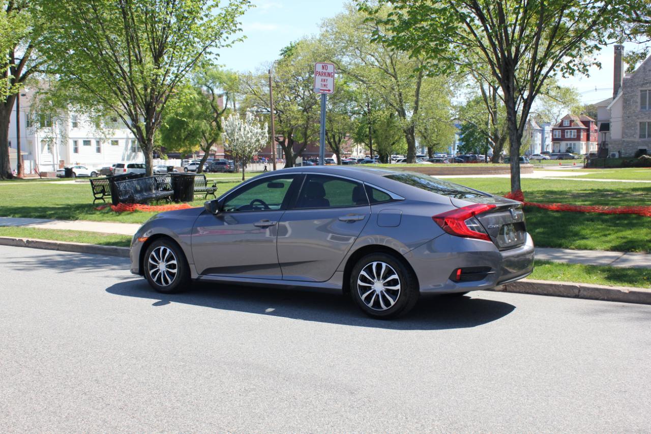 Honda Civic LX Sedan CVT 2016