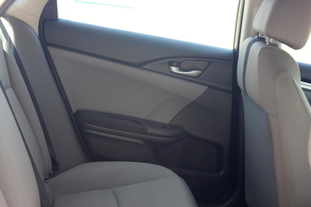 Honda Civic LX Sedan CVT 2016