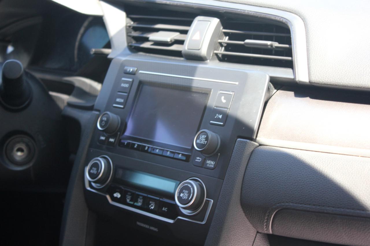 Honda Civic LX Sedan CVT 2016