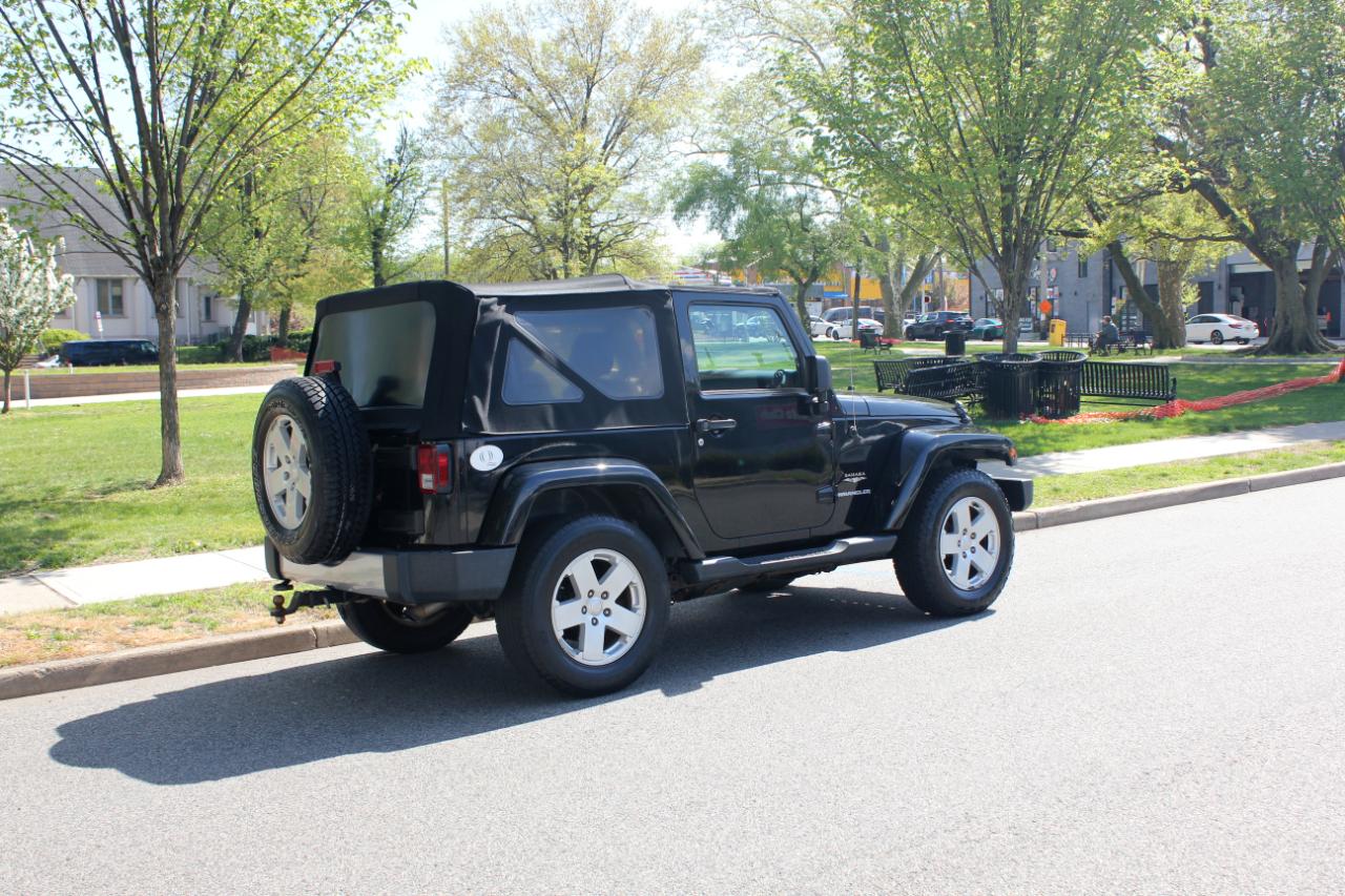 Jeep Wrangler Sahara 4WD 2012