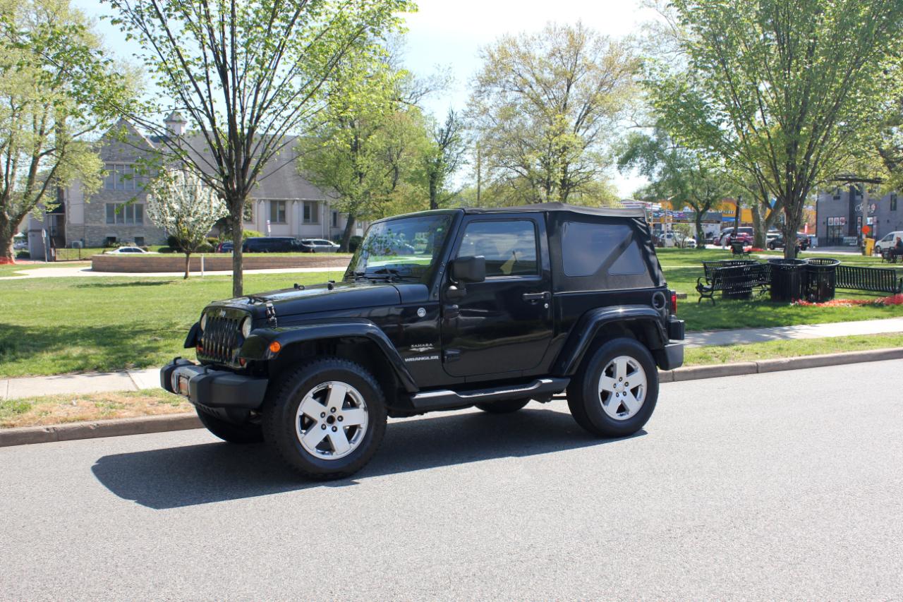 Jeep Wrangler Sahara 4WD 2012