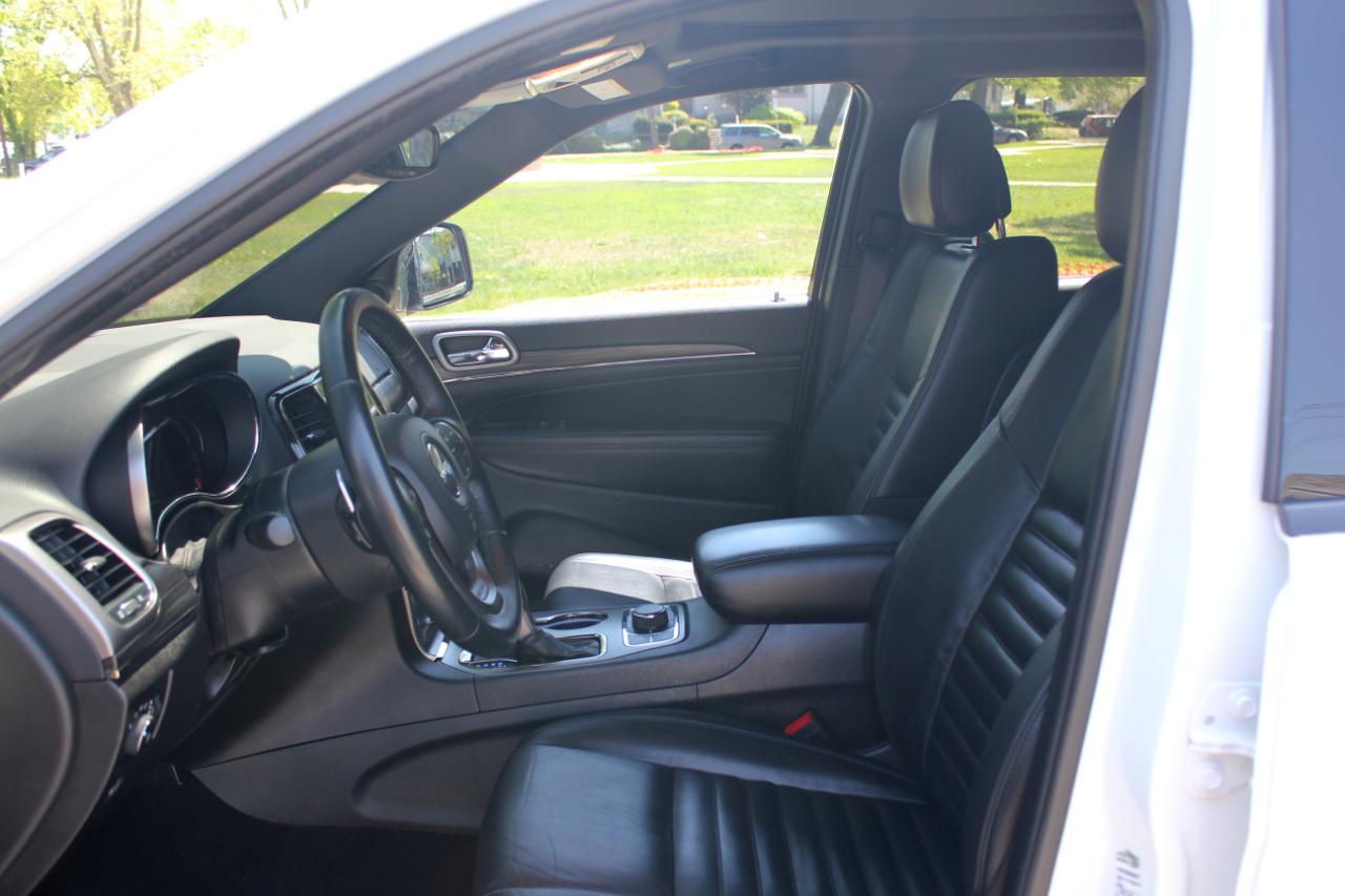 Jeep Grand Cherokee  2019