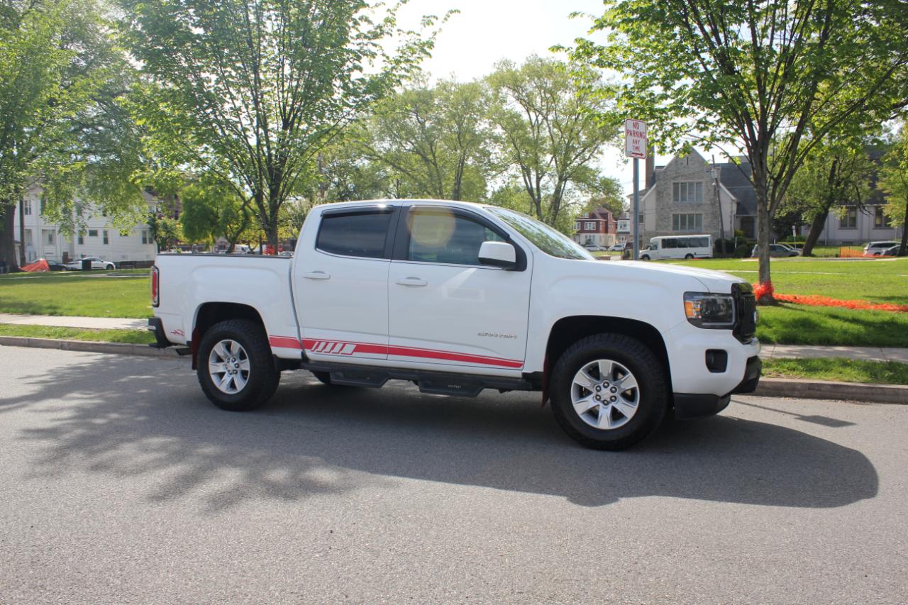 GMC Canyon SLE Crew Cab 2WD Short Box 2015