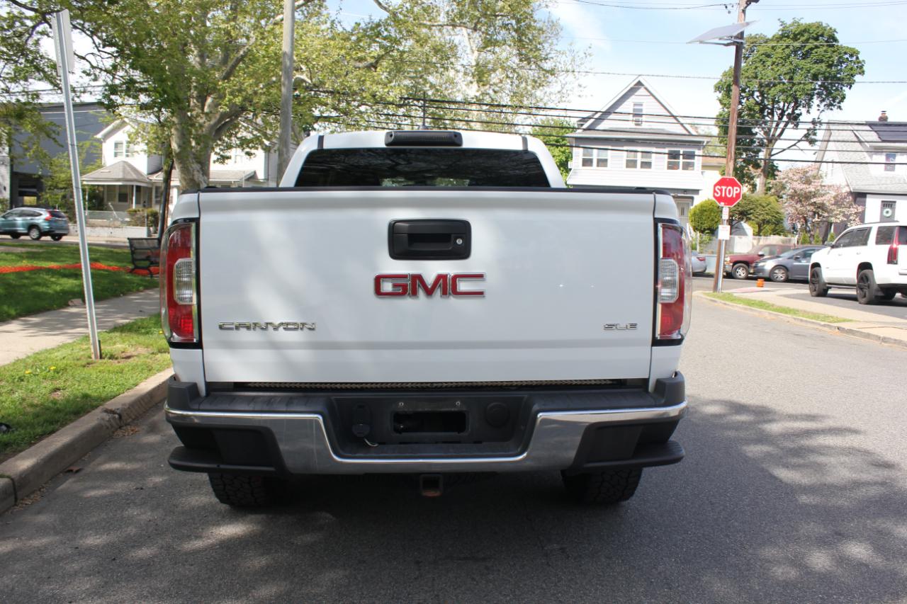 GMC Canyon SLE Crew Cab 2WD Short Box 2015