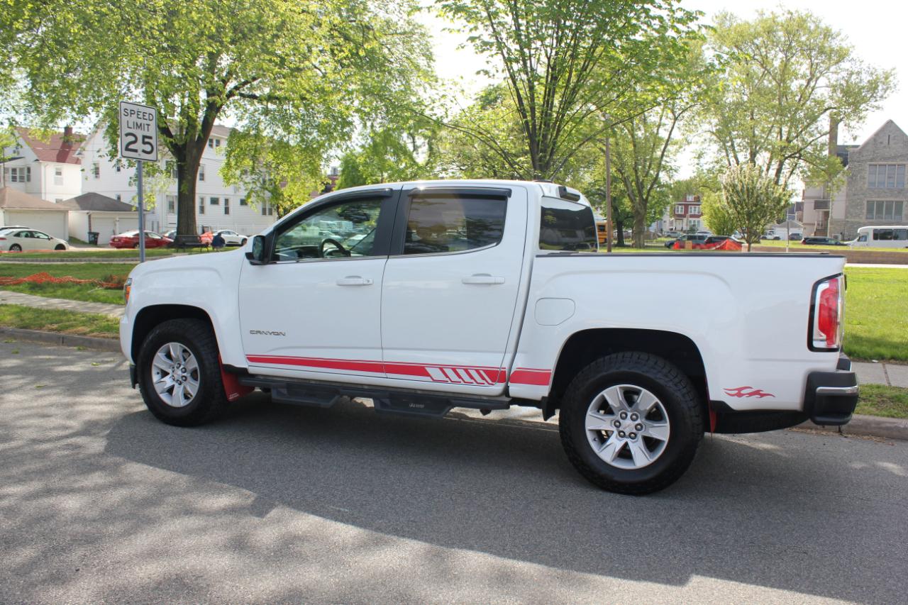GMC Canyon SLE Crew Cab 2WD Short Box 2015