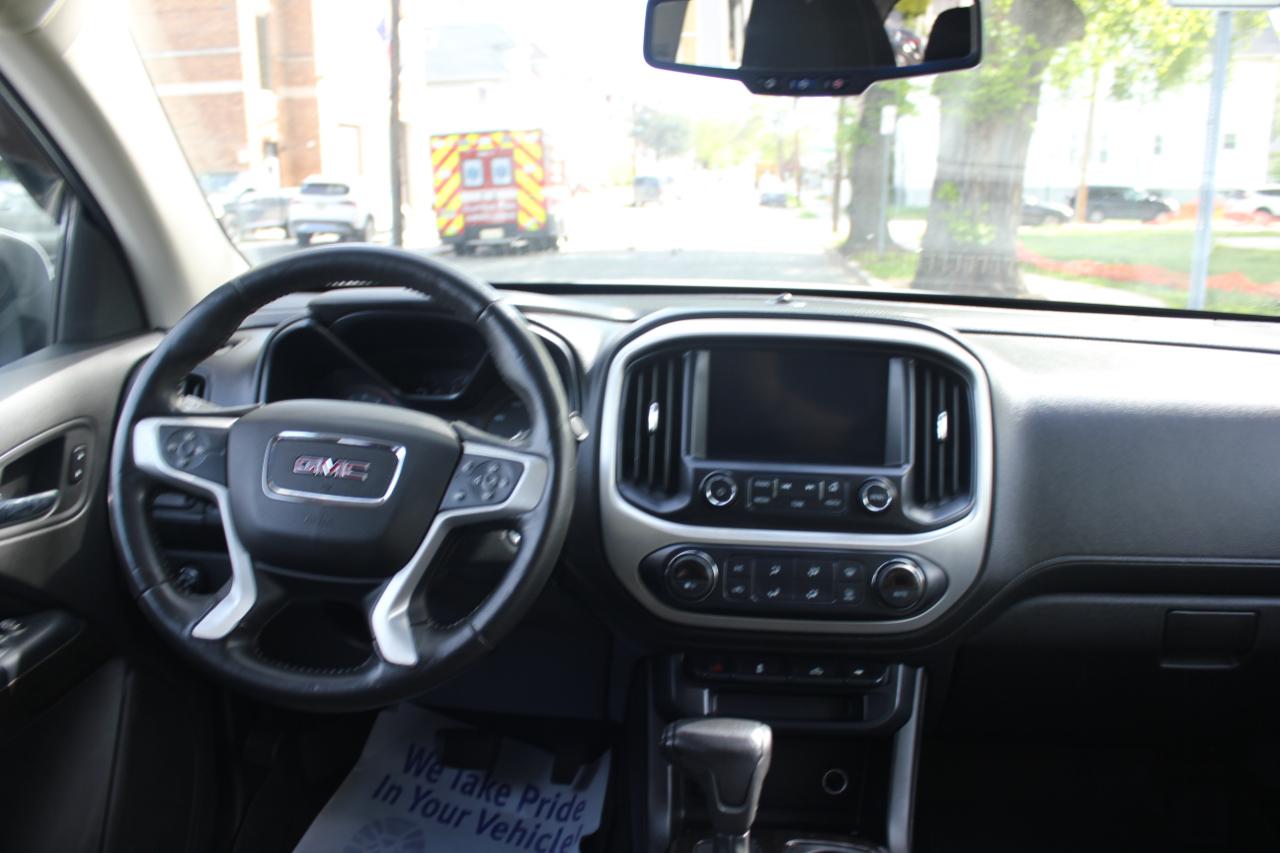 GMC Canyon SLE Crew Cab 2WD Short Box 2015