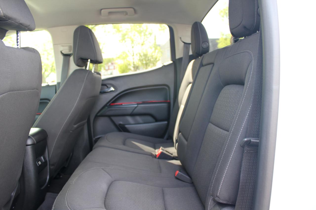 GMC Canyon SLE Crew Cab 2WD Short Box 2015