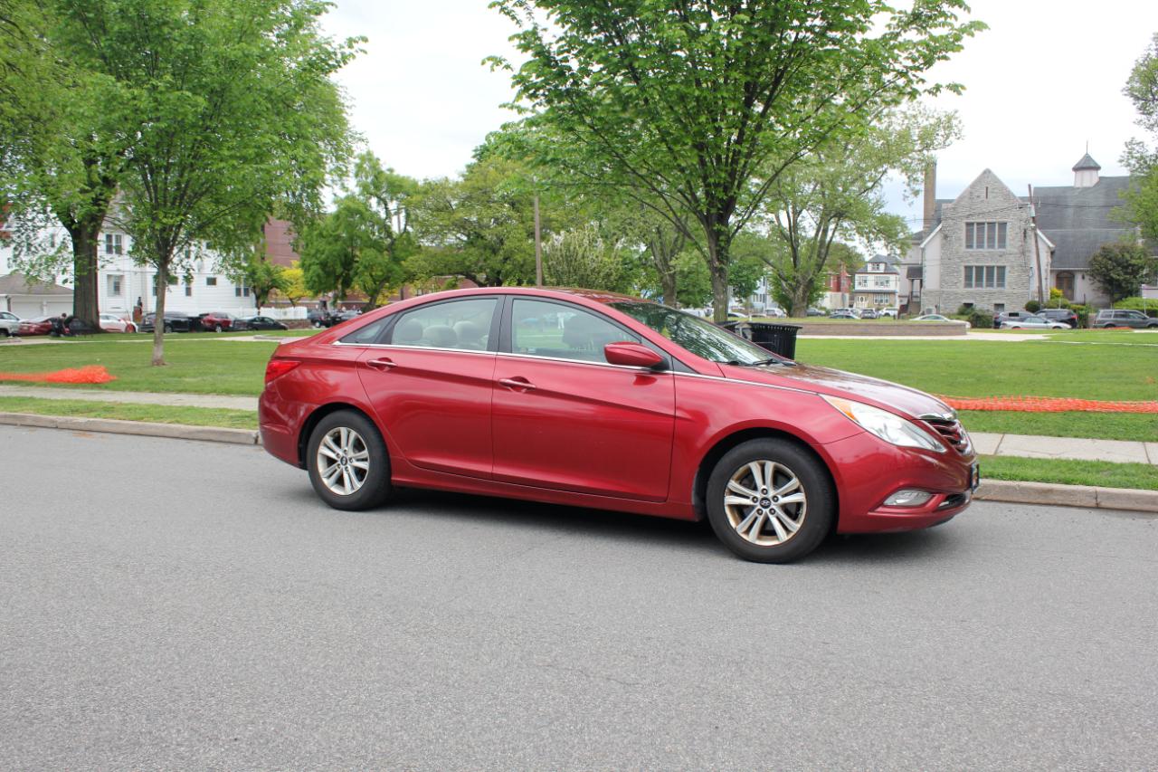 Hyundai Sonata GLS 2013