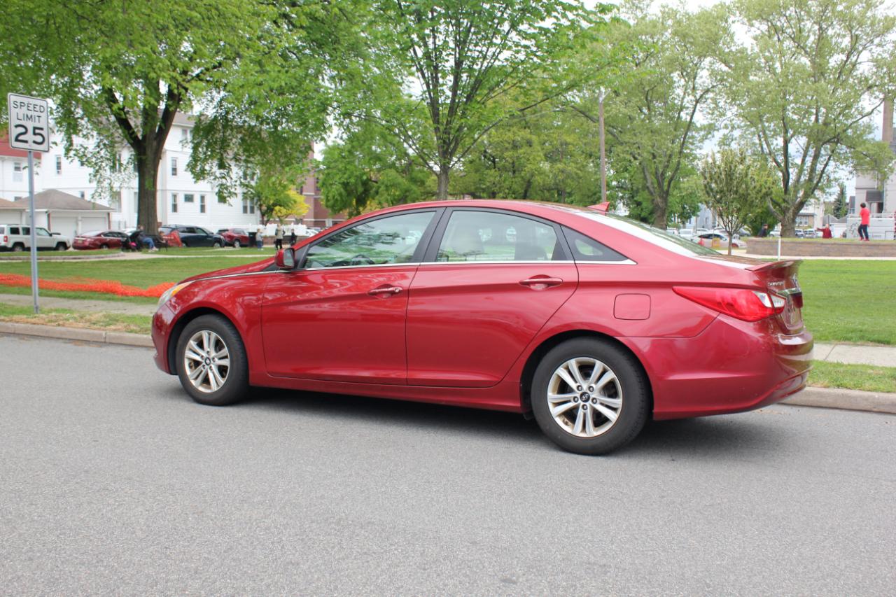 Hyundai Sonata GLS 2013