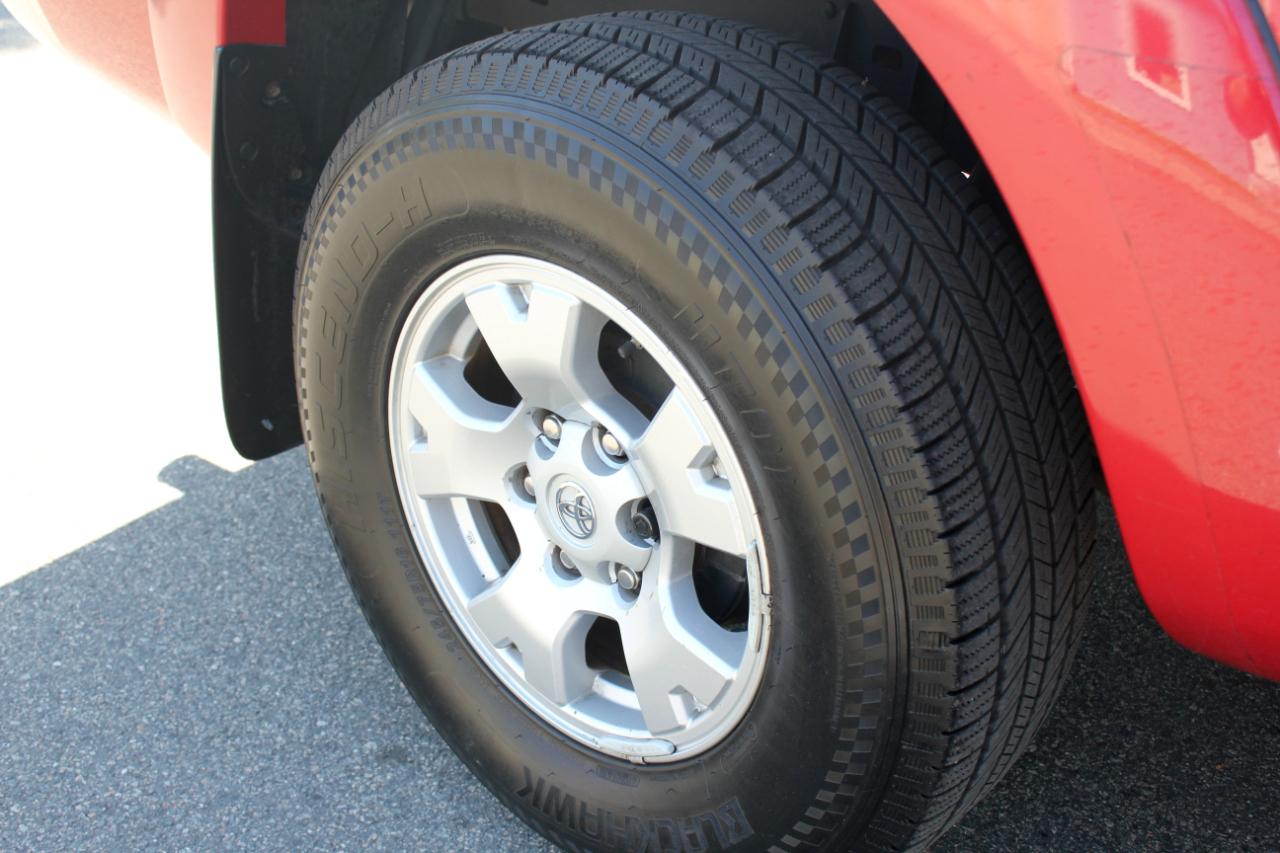 Toyota Tacoma PreRunner Access Cab 2WD 2013