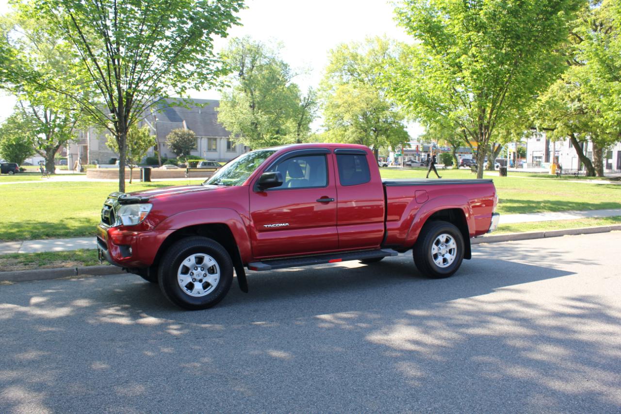 Toyota Tacoma PreRunner Access Cab 2WD 2013