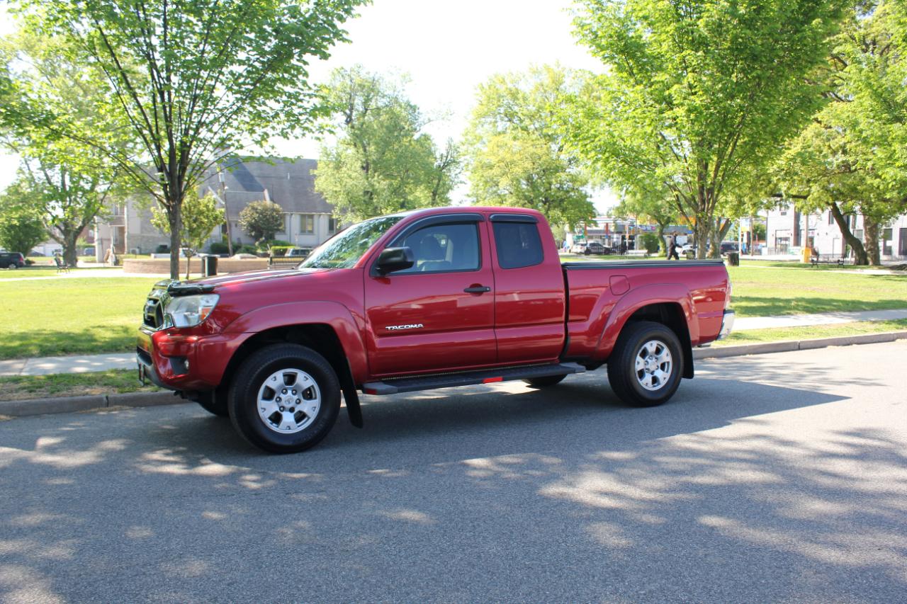 Toyota Tacoma PreRunner Access Cab 2WD 2013