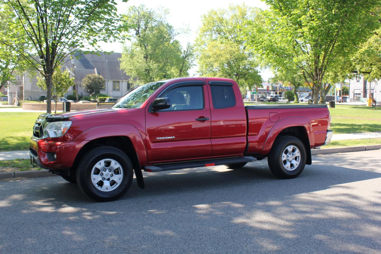 Toyota Tacoma PreRunner Access Cab 2WD 2013