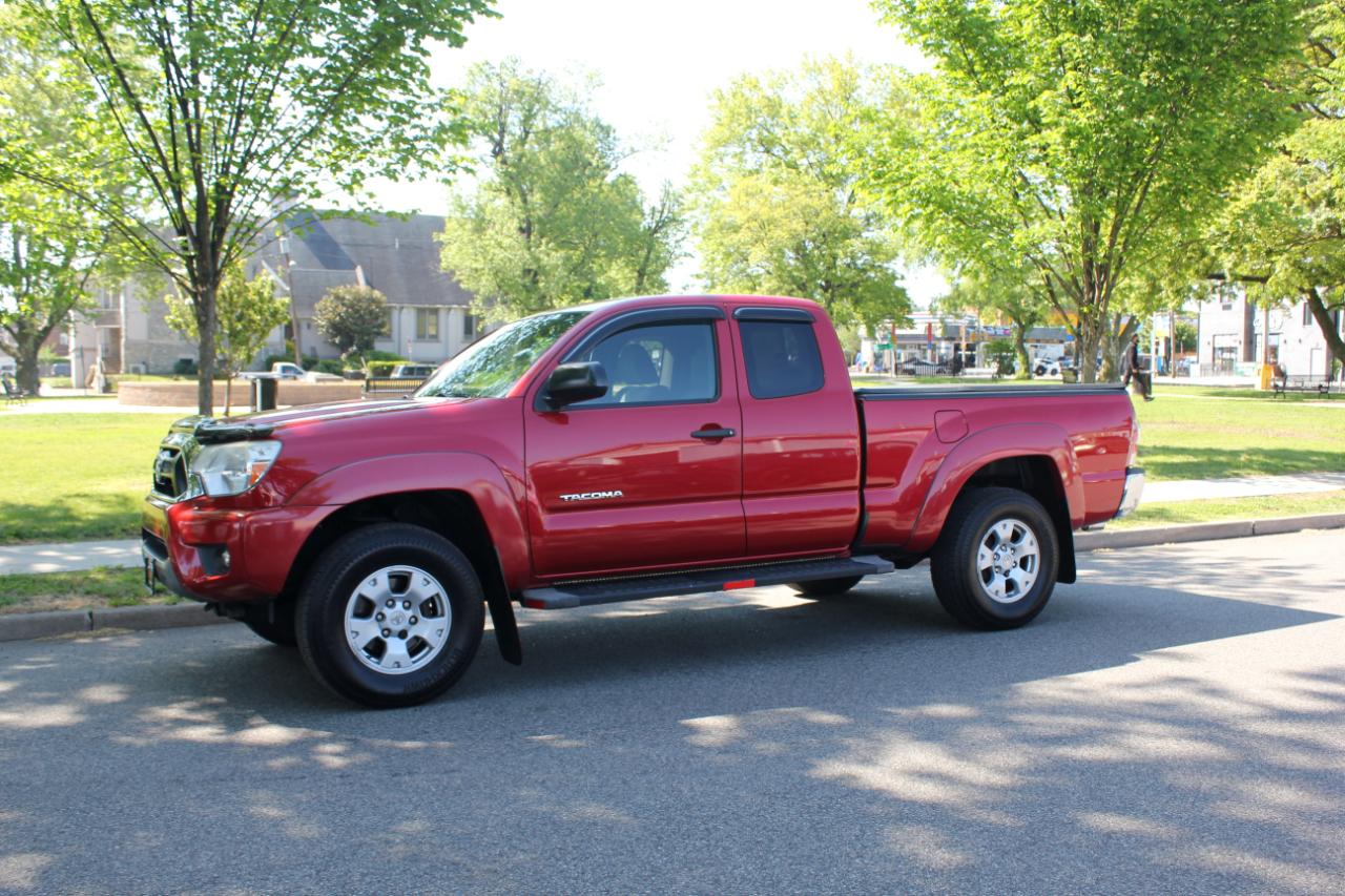 Toyota Tacoma PreRunner Access Cab 2WD 2013