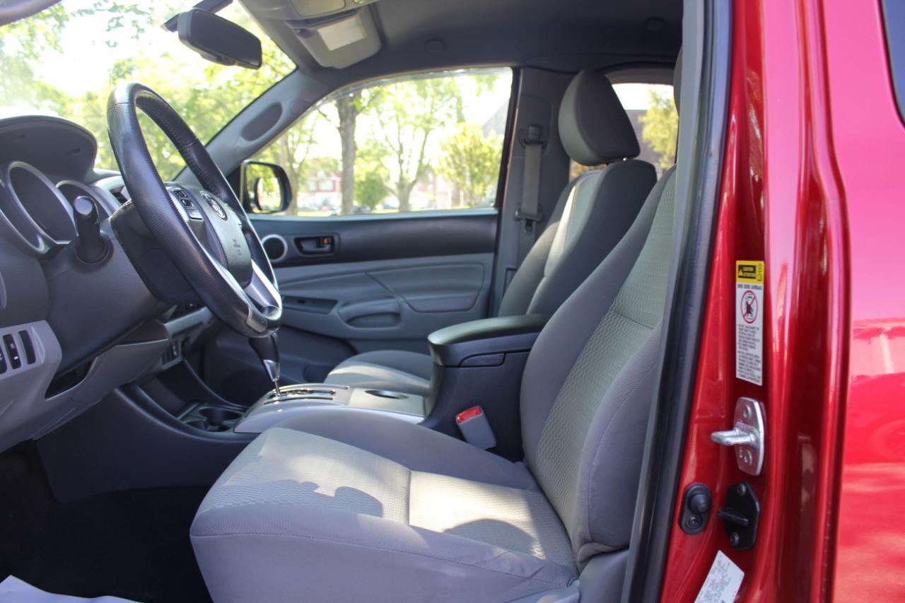 Toyota Tacoma PreRunner Access Cab 2WD 2013