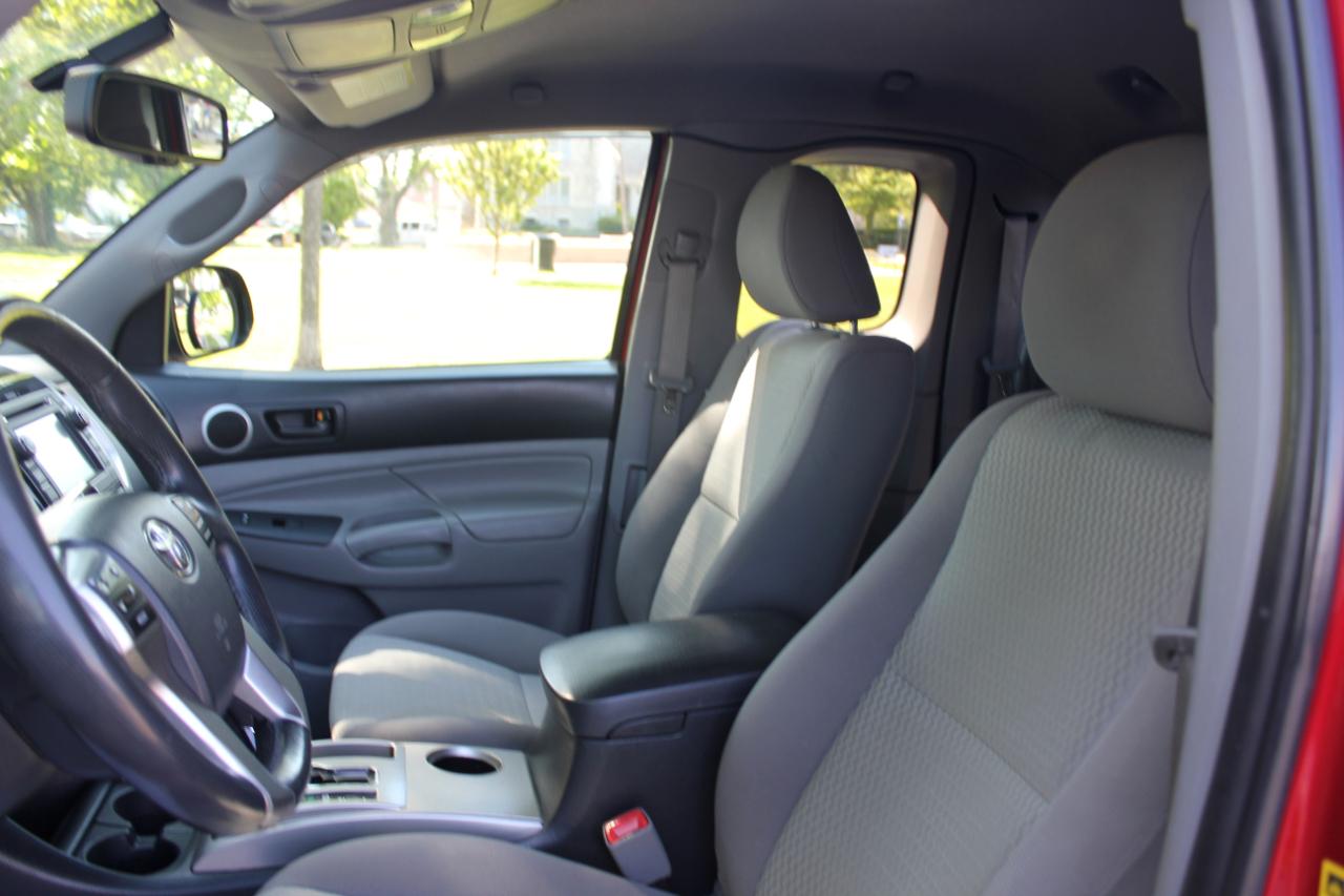 Toyota Tacoma PreRunner Access Cab 2WD 2013