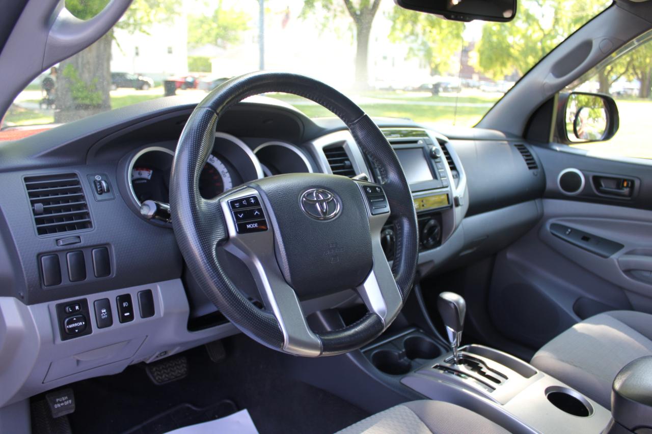 Toyota Tacoma PreRunner Access Cab 2WD 2013