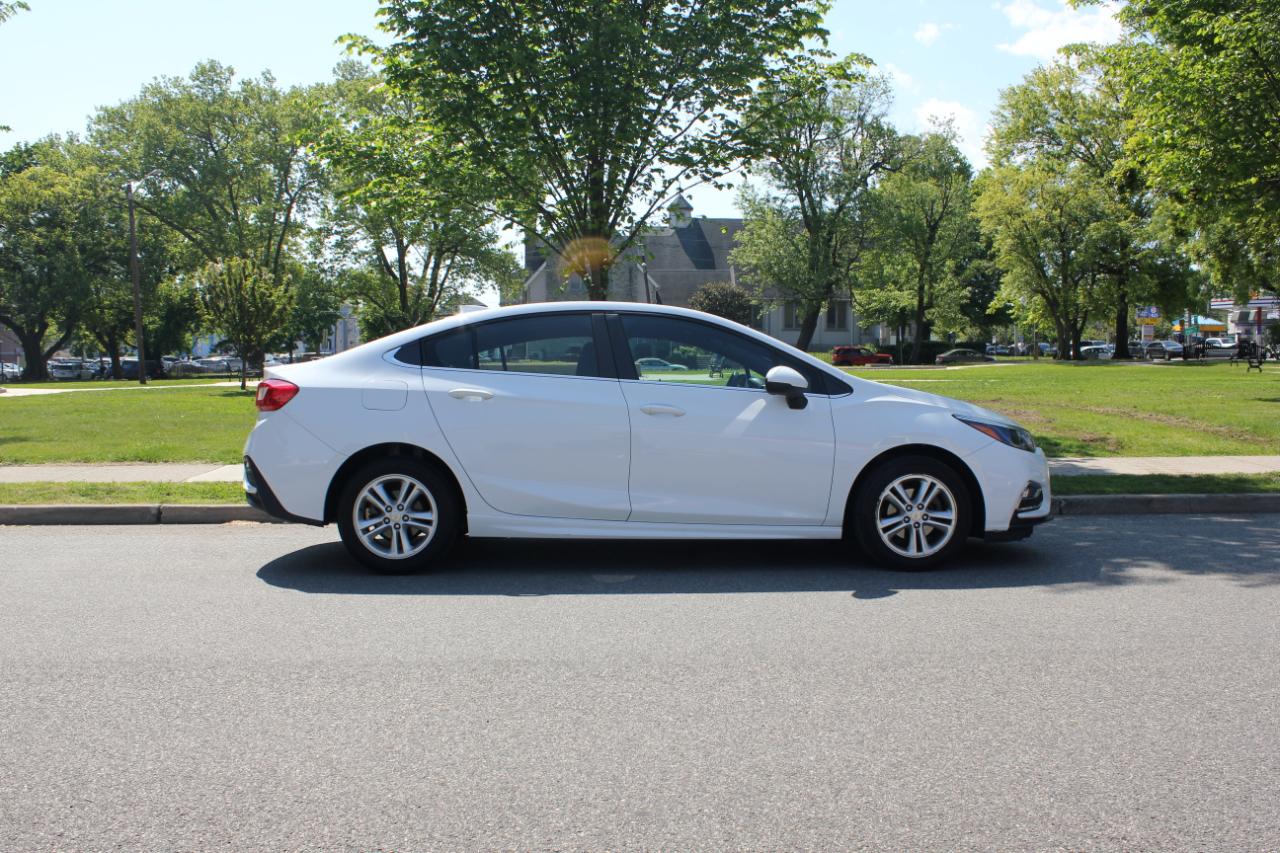 Chevrolet Cruze LT Auto 2017