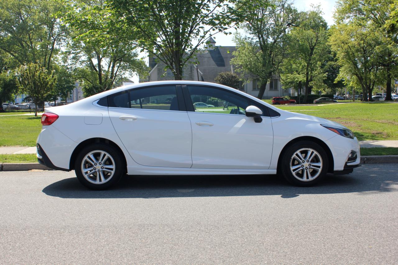 Chevrolet Cruze LT Auto 2017
