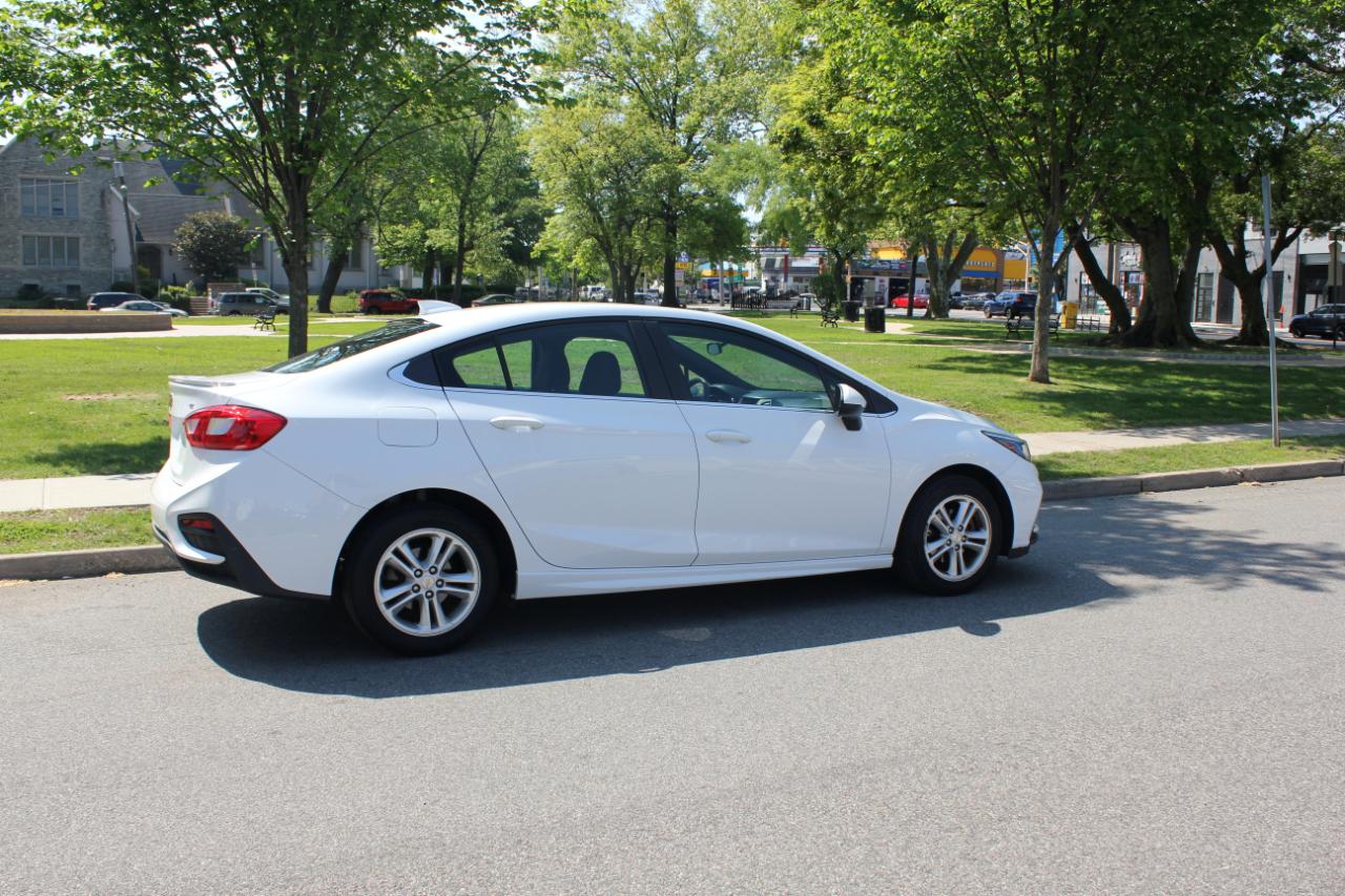Chevrolet Cruze LT Auto 2017